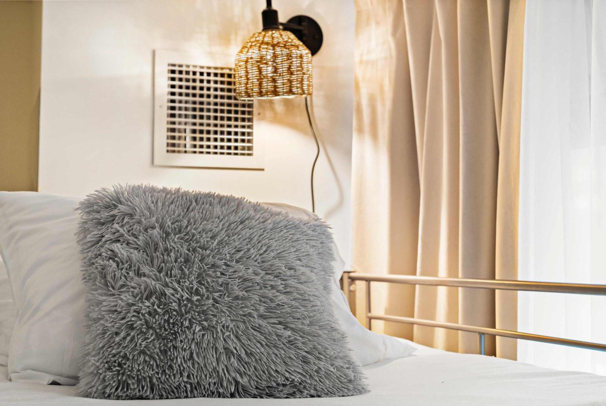 South End Luxe Family Getaway Apartment *