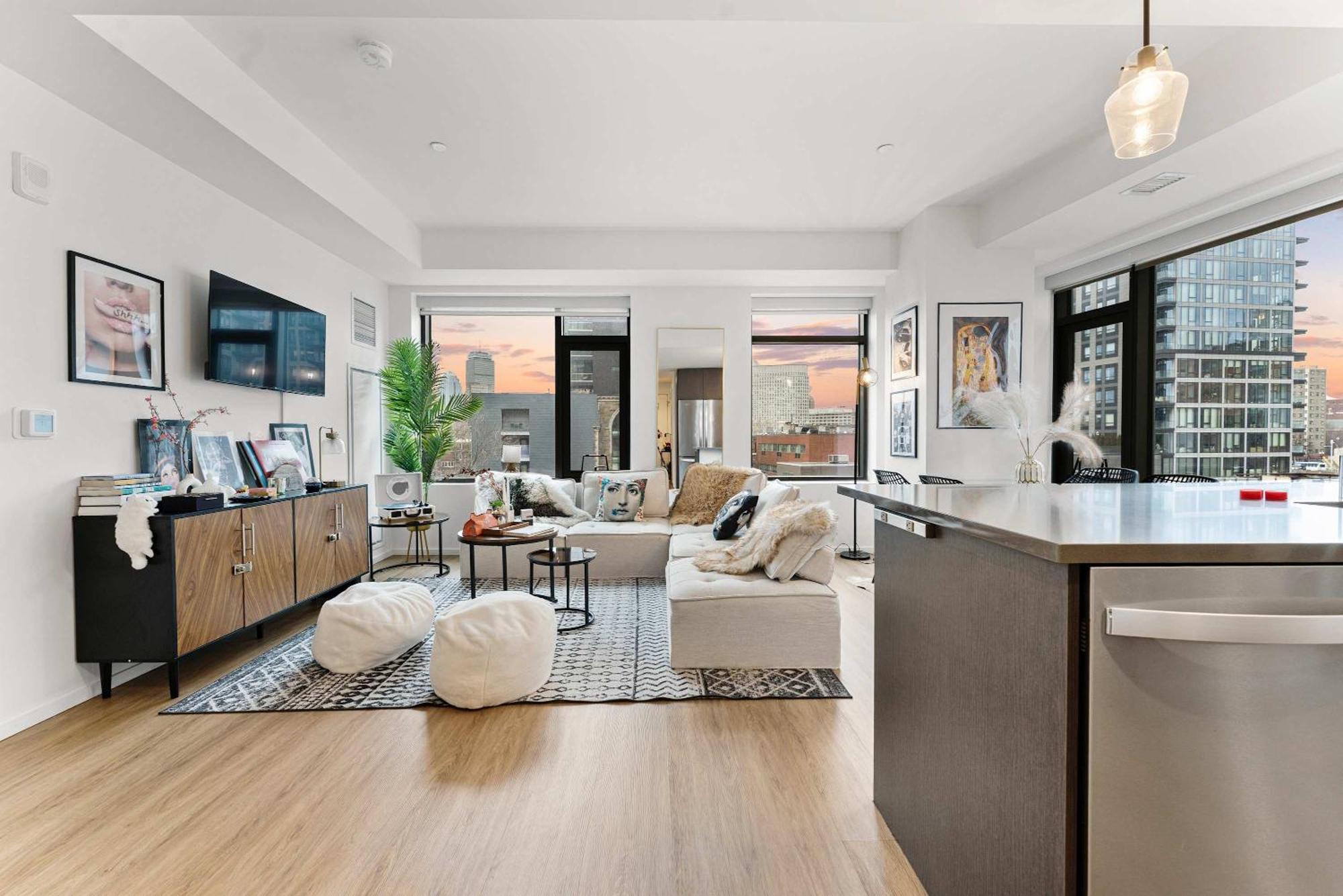 Apartment South End Luxe Family Getaway
