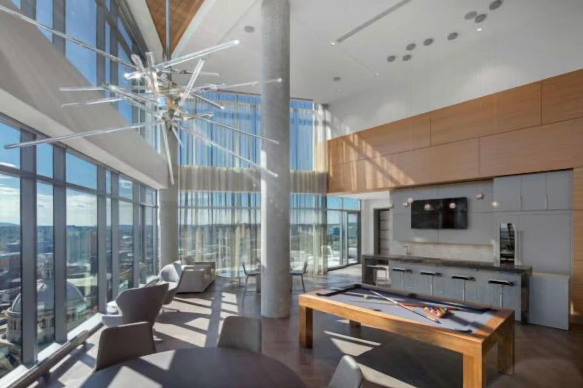 South End Luxe Family Getaway *