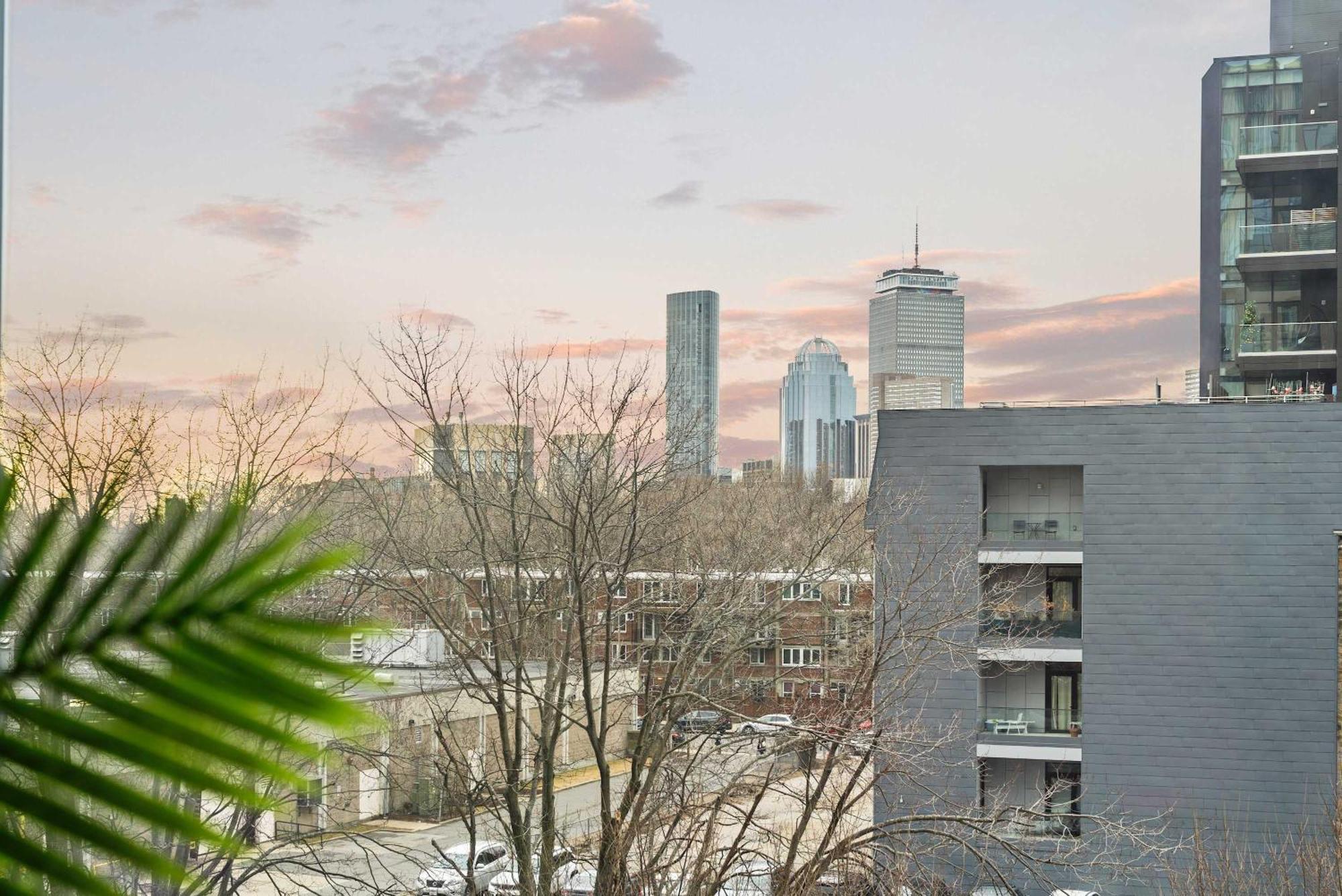 South End Luxe Family Getaway Boston